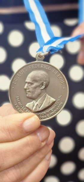 imagen Reconocimiento a nuestra colaboración internacional en investigación con un Premio Leloir