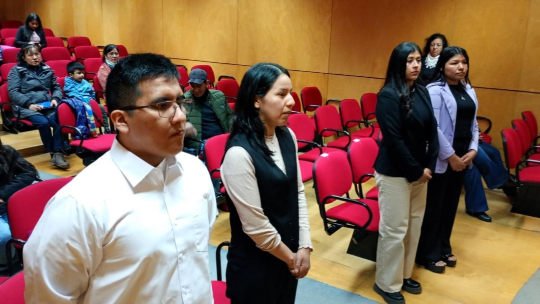 imagen Juraron 4 estudiantes de Enfermería