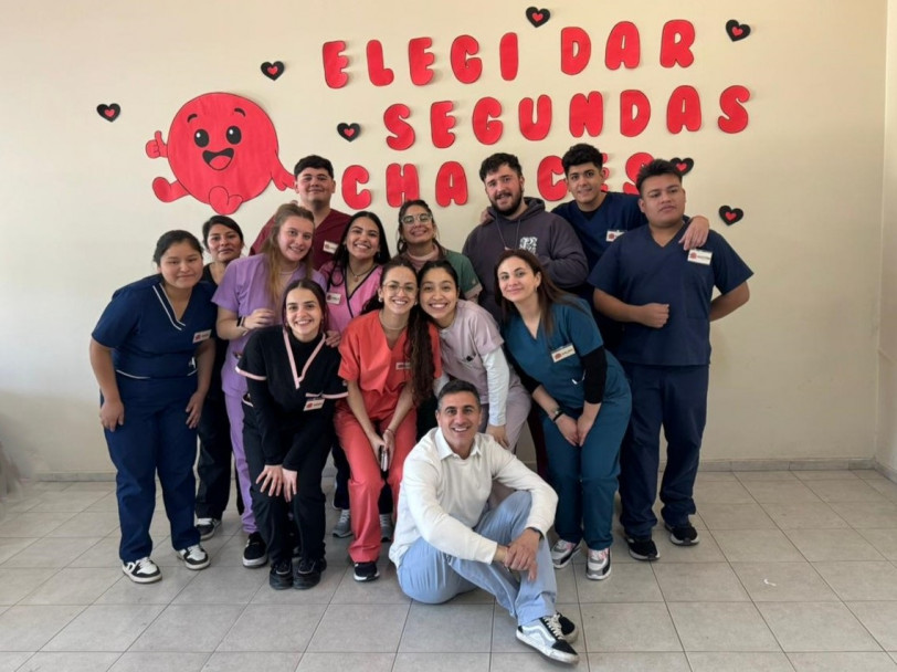 imagen Estudiantes de Tecnicatura de Hemoterapia organizaron una exitosa campaña de donación de sangre