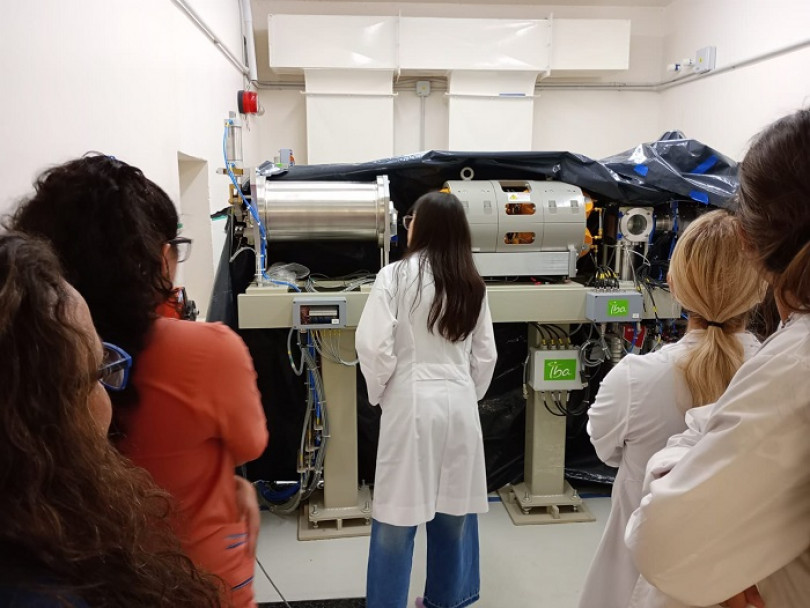 imagen Estudiantes de Medicina participaron del IX Curso de Verano en el Balseiro