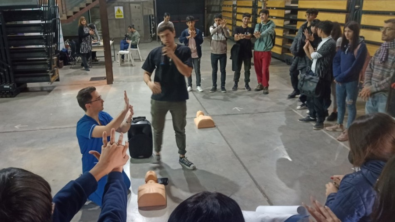 imagen Convocan a estudiantes para desempeñarse como extensionistas en la Expo Educativa 2026