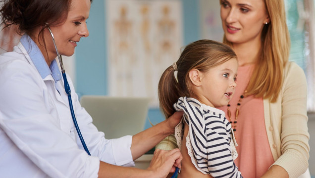 imagen Convocan a concursos para cubrir cargos docentes efectivos en Área Pediatría y CUSFyC