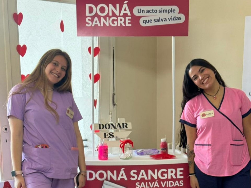 imagen Estudiantes de Tecnicatura de Hemoterapia organizaron una exitosa campaña de donación de sangre