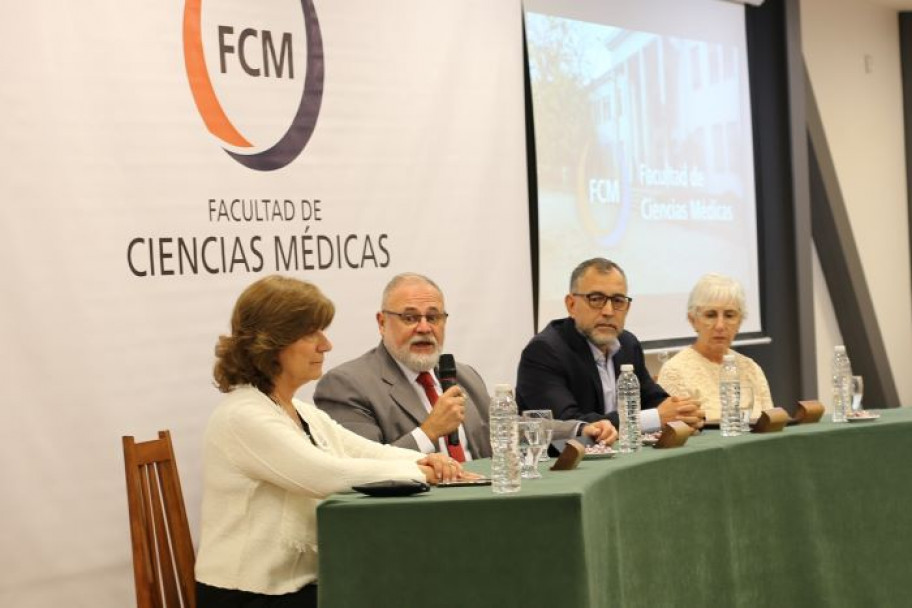 imagen Juraron 81 nuevos y nuevas profesionales de la Medicina y la Enfermería