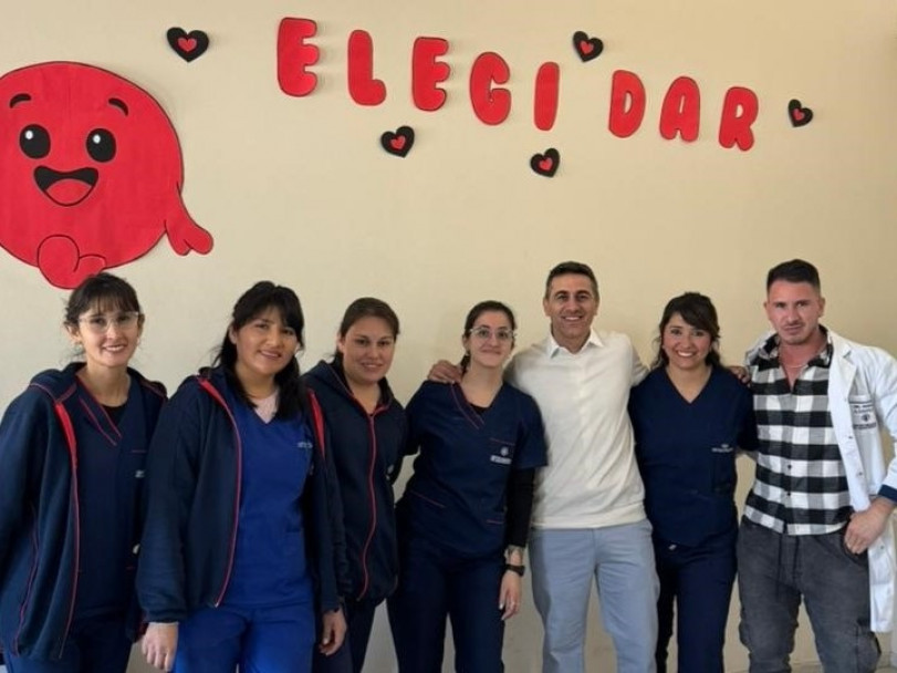 imagen Estudiantes de Tecnicatura de Hemoterapia organizaron una exitosa campaña de donación de sangre