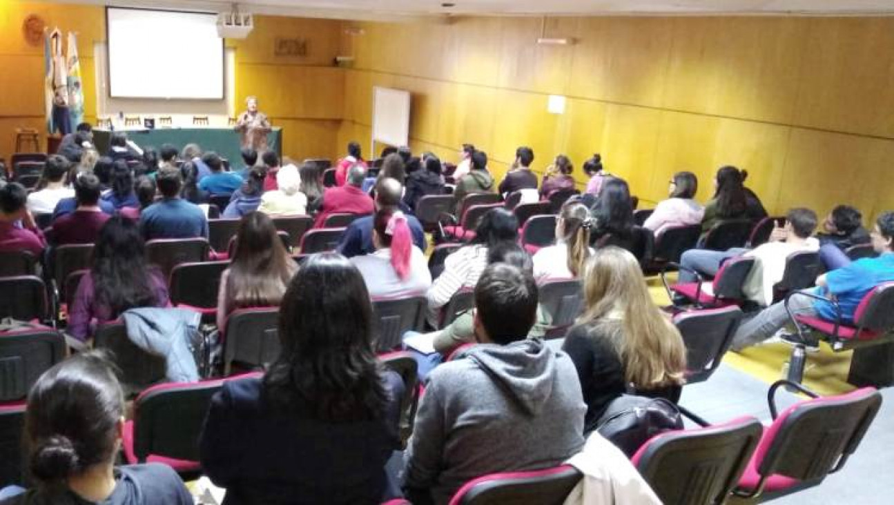 imagen ACES desarrolló el 2º Seminario de Introducción a la Investigación