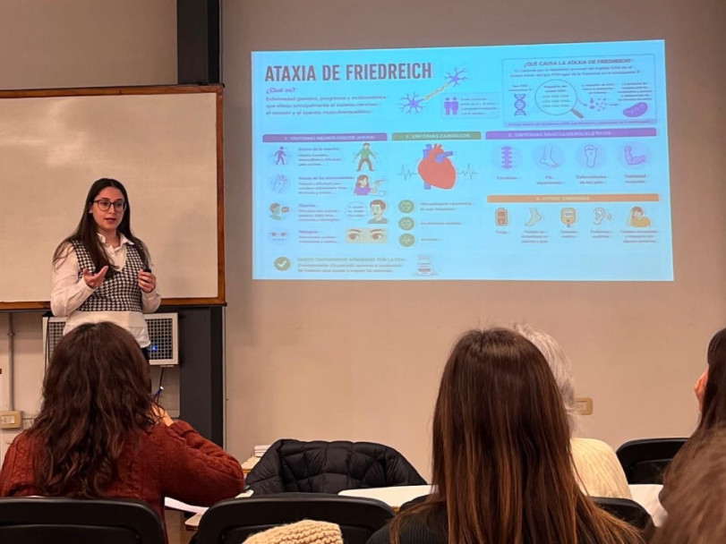 imagen Semillero científco de la FCM: distinguieron a las mejores presentaciones de informes de investigación
