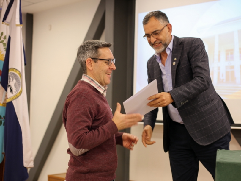 imagen Con un llamado al diálogo y al compromiso institucional, asumió el nuevo Consejo Directivo