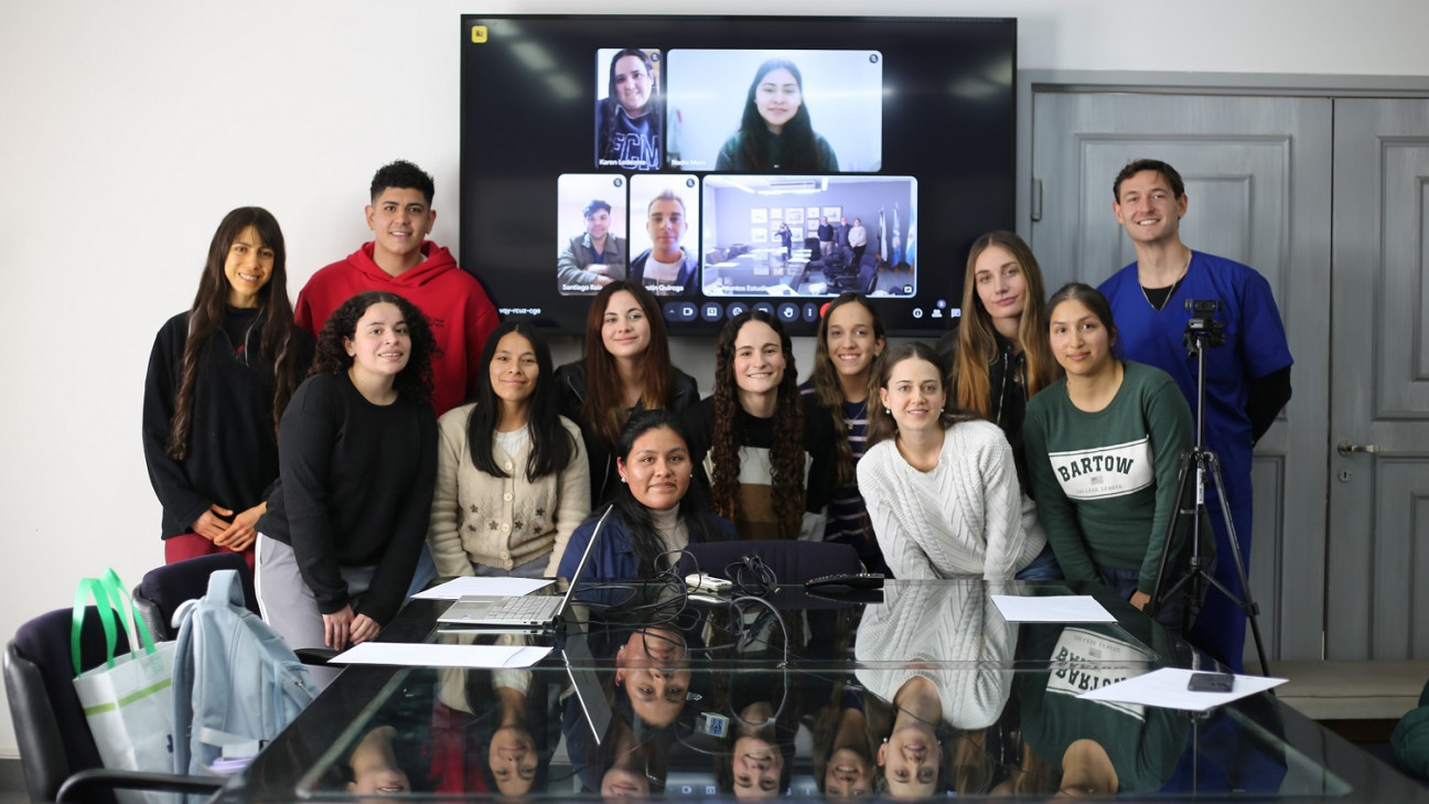 imagen Presentamos a abanderados, abanderadas y escoltas del ciclo lectivo 2025