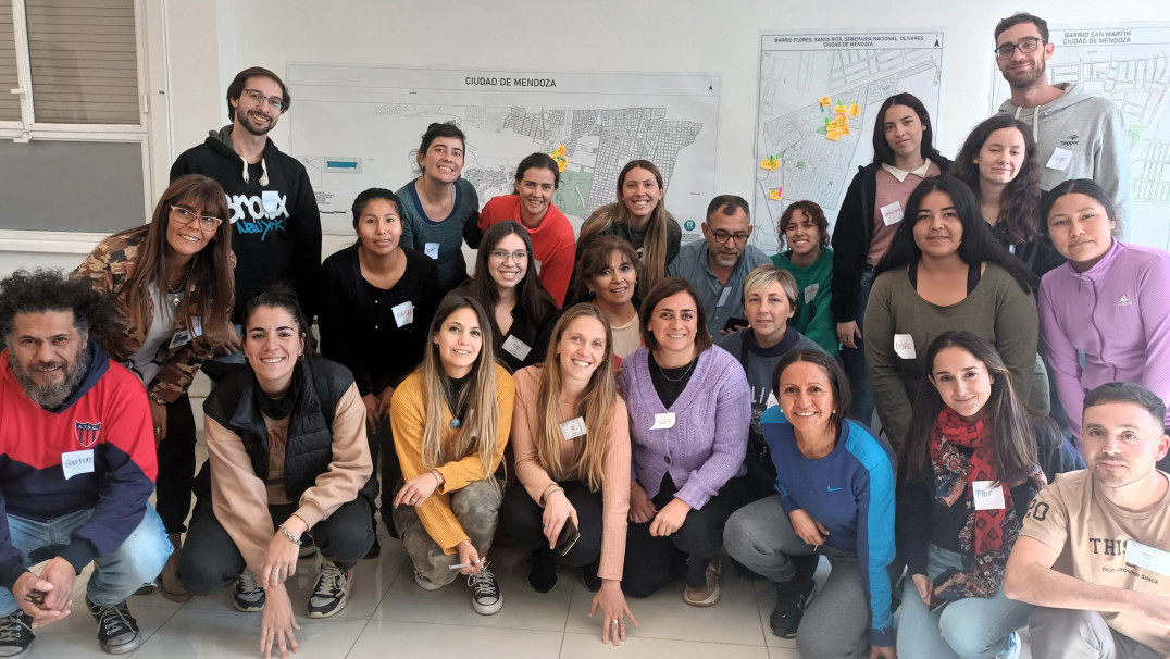 imagen Activo mi Barrio: diálogo de saberes e integración estratégica para abordar problemáticas de salud en barrios periuniversitarios