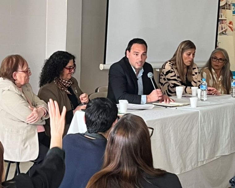 imagen En el primer día de Jornadas, se inauguró el Centro Regional de Medicina Materno-Fetal 