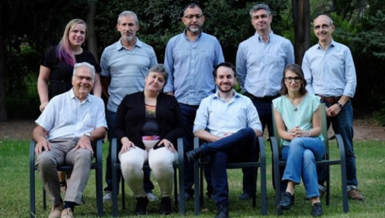 imagen Presentan el libro "Adolescentes en la Encrucijada", de Pedro Eliseo Esteves