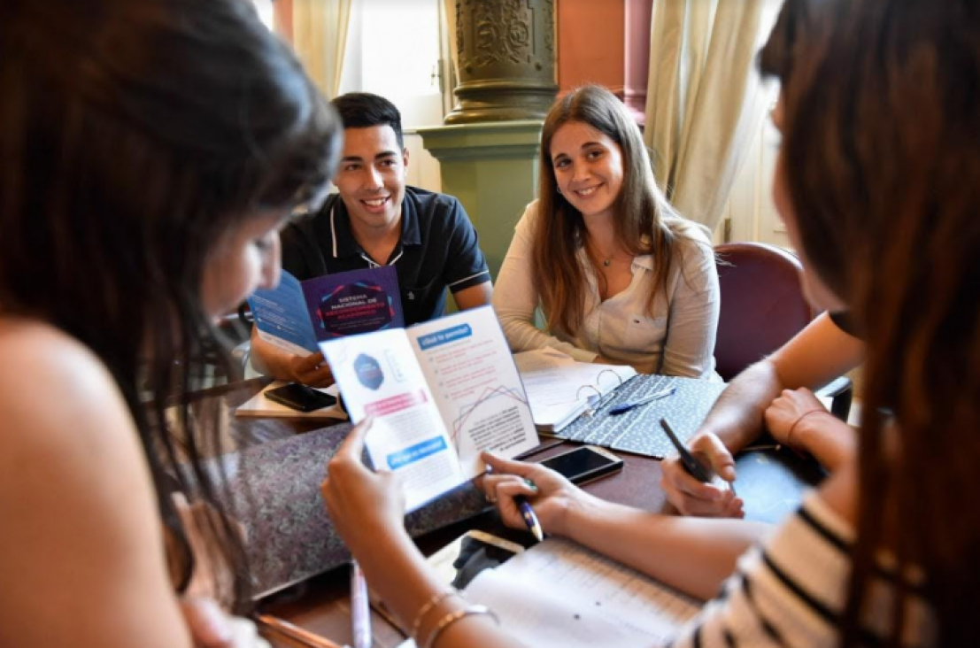 imagen Convocan a postular a 7 cupos de movilidad nacional para estudiantes UNCUYO, y uno es para Medicina