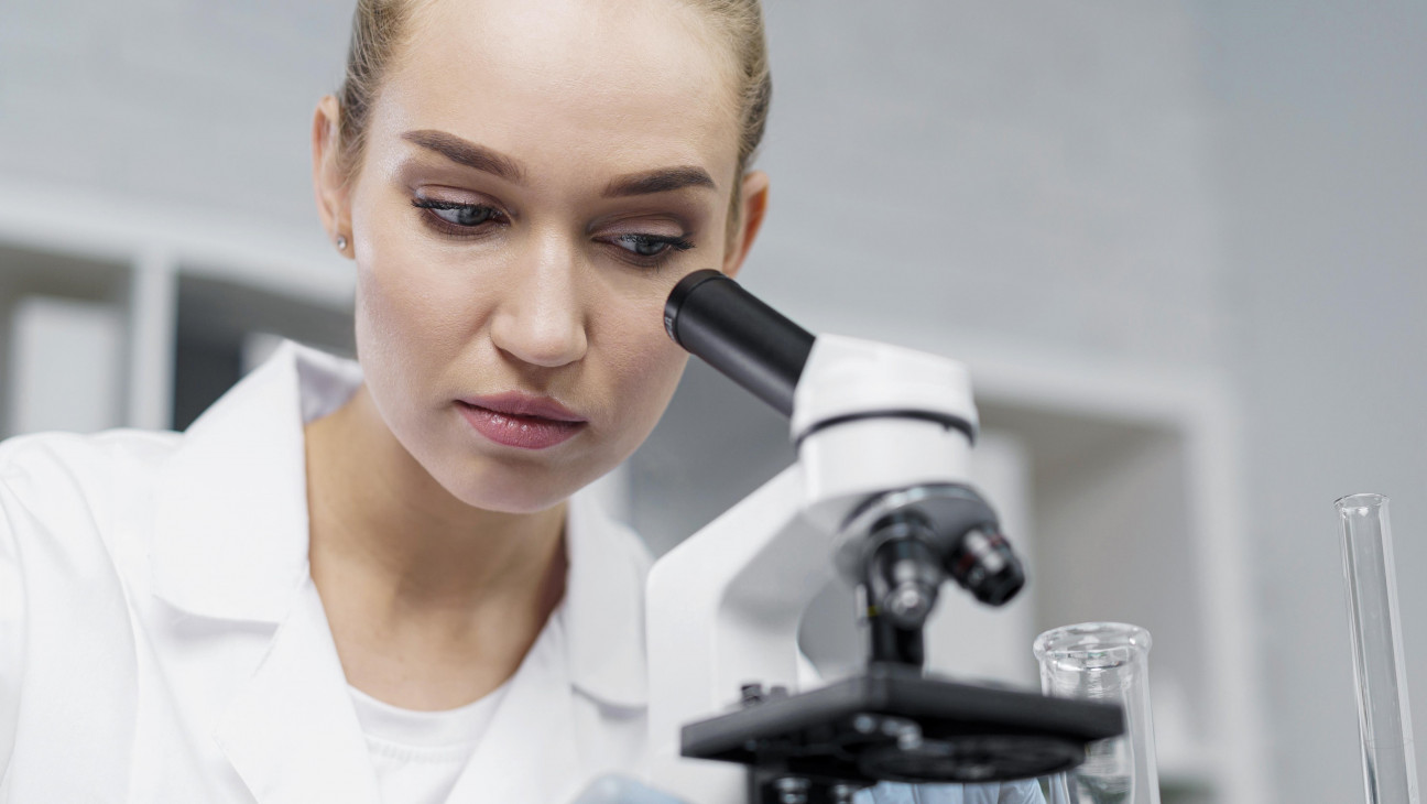 imagen Invitan a postular a Becas para la Promoción de la Investigación para Estudiantes FCM