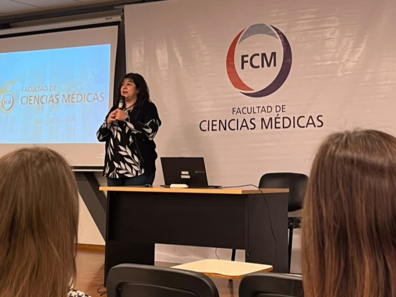 imagen Semillero científco de la FCM: distinguieron a las mejores presentaciones de informes de investigación