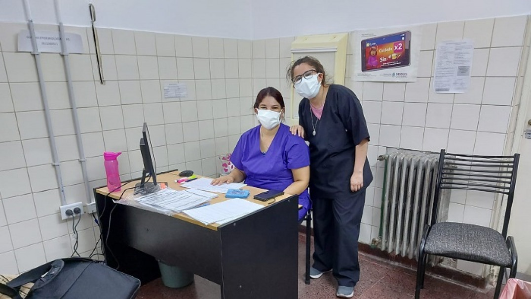 imagen Estudiantes completan exitosamente las pasantías en vacunatorios en el operativo COVID-19 provincial