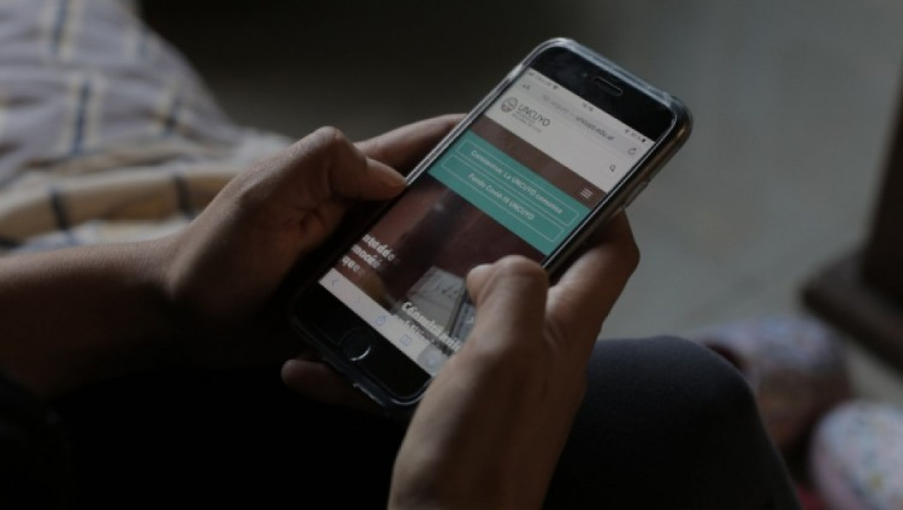 imagen Navegar los portales web de UNCUYO con telefonía móvil no consume tus datos