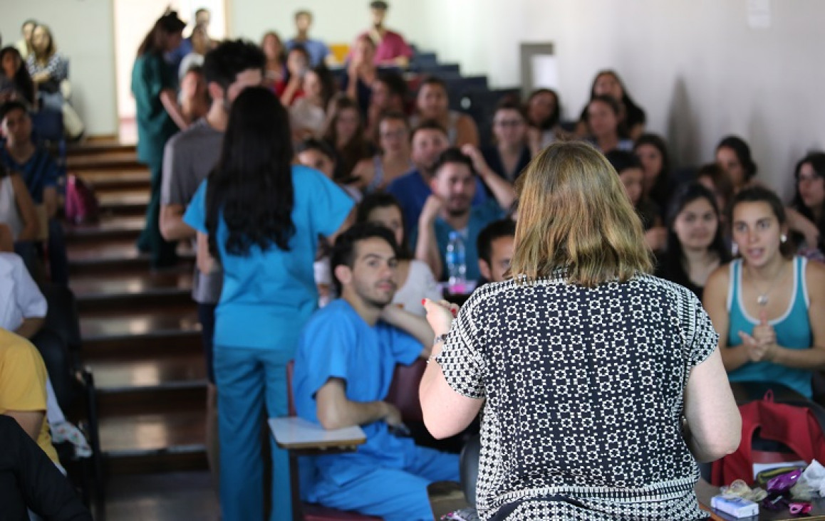 imagen 120 estudiantes de la FCM se preparan para prevenir en ITS