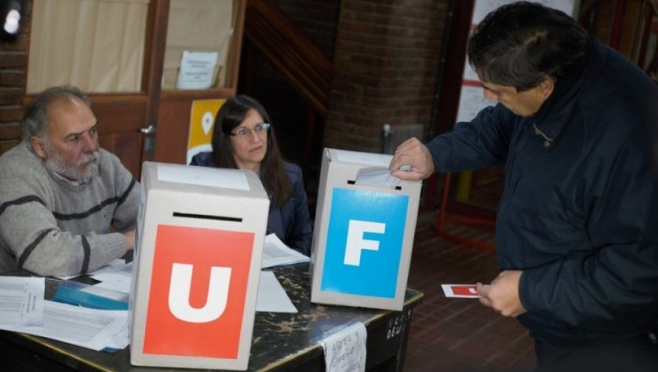 imagen Oficializan listas de candidatos a Decano, Vicedecana y Consejeros/as Directivos/as