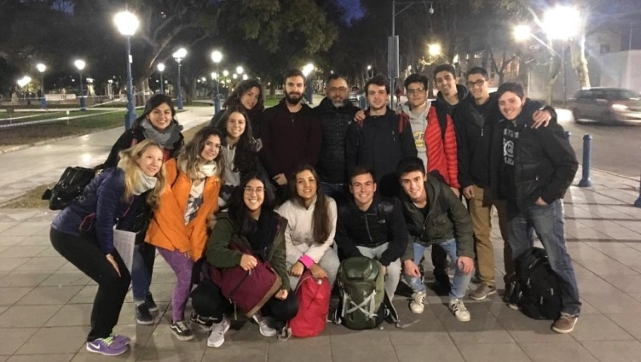 imagen Nuestra delegación partió a las XXVIII Olimpíadas Académicas Nacionales de Medicina de Córdoba