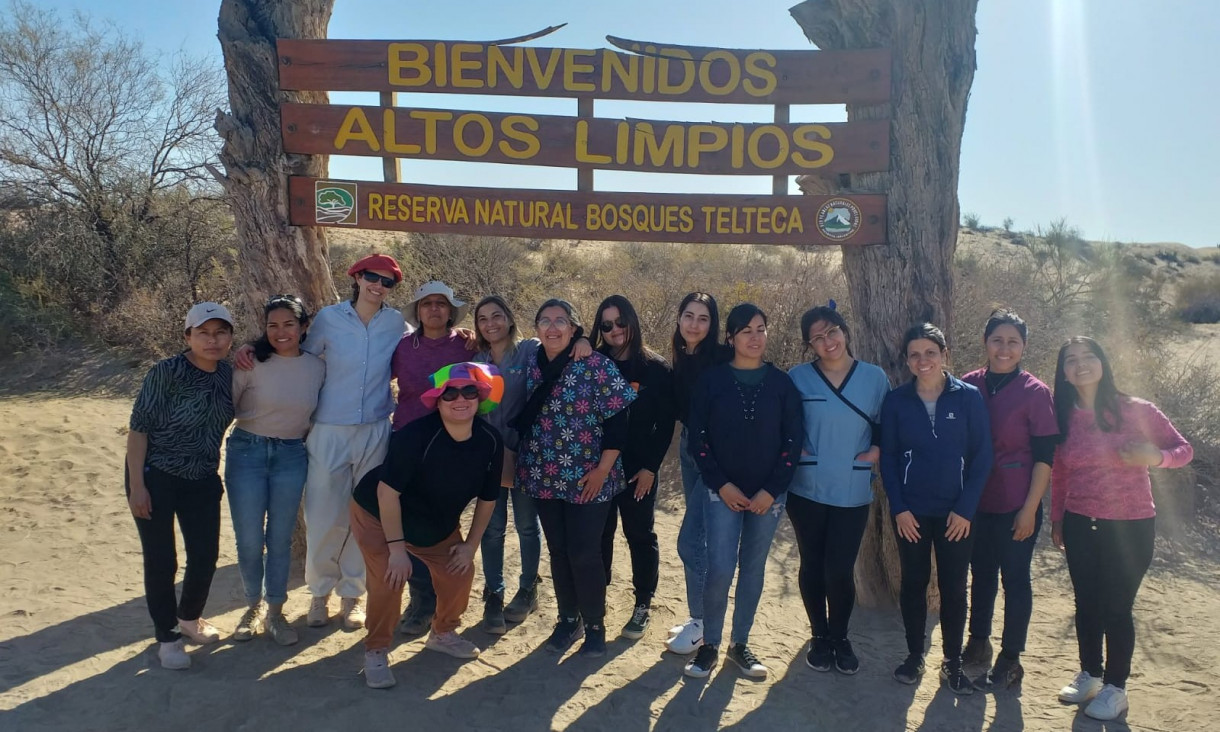 imagen Estudiantes y docentes de Enfermería implementaron la Jornada "Salud de la mujer: intercambiando saberes" en Lavalle