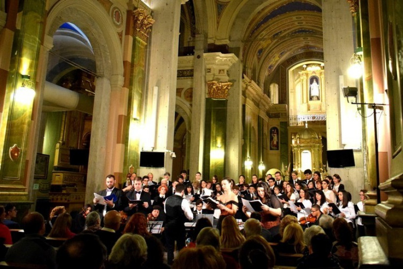 imagen El Coro FCM interpretará Mozart y Vivaldi junto a la orquesta de Entrenamiento Orquestal UNCuyo