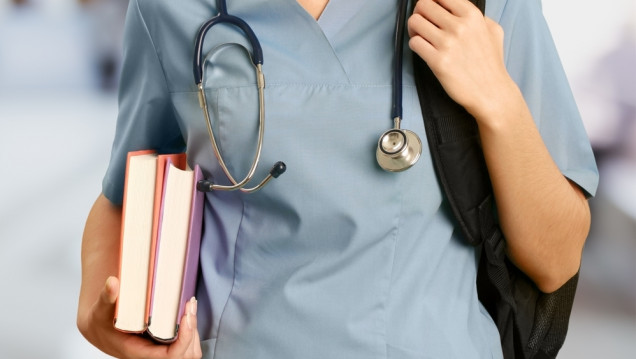 imagen La FCM UNCUYO garantiza a estudiantes de la Escuela de Enfermería la obtención de títulos de las carreras que cursan