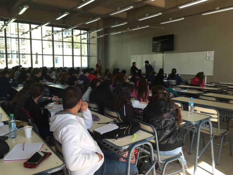 imagen El curso de Nivelación tuvo su primer Clase teórica Presencial