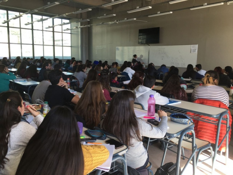 imagen El curso de Nivelación tuvo su primer Clase teórica Presencial
